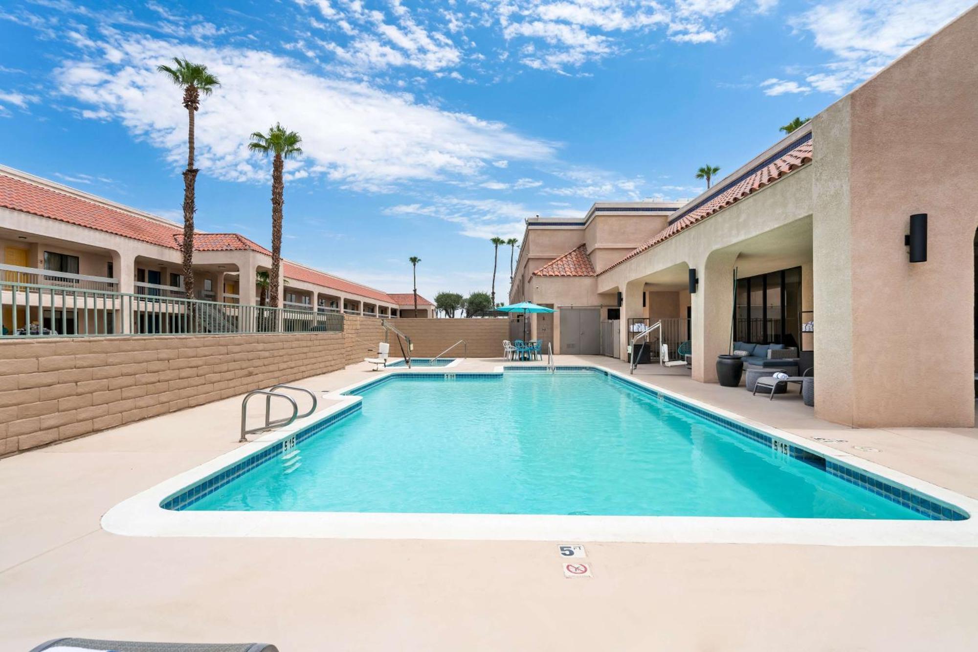 Signature Inn Indio I-10 Exteriör bild