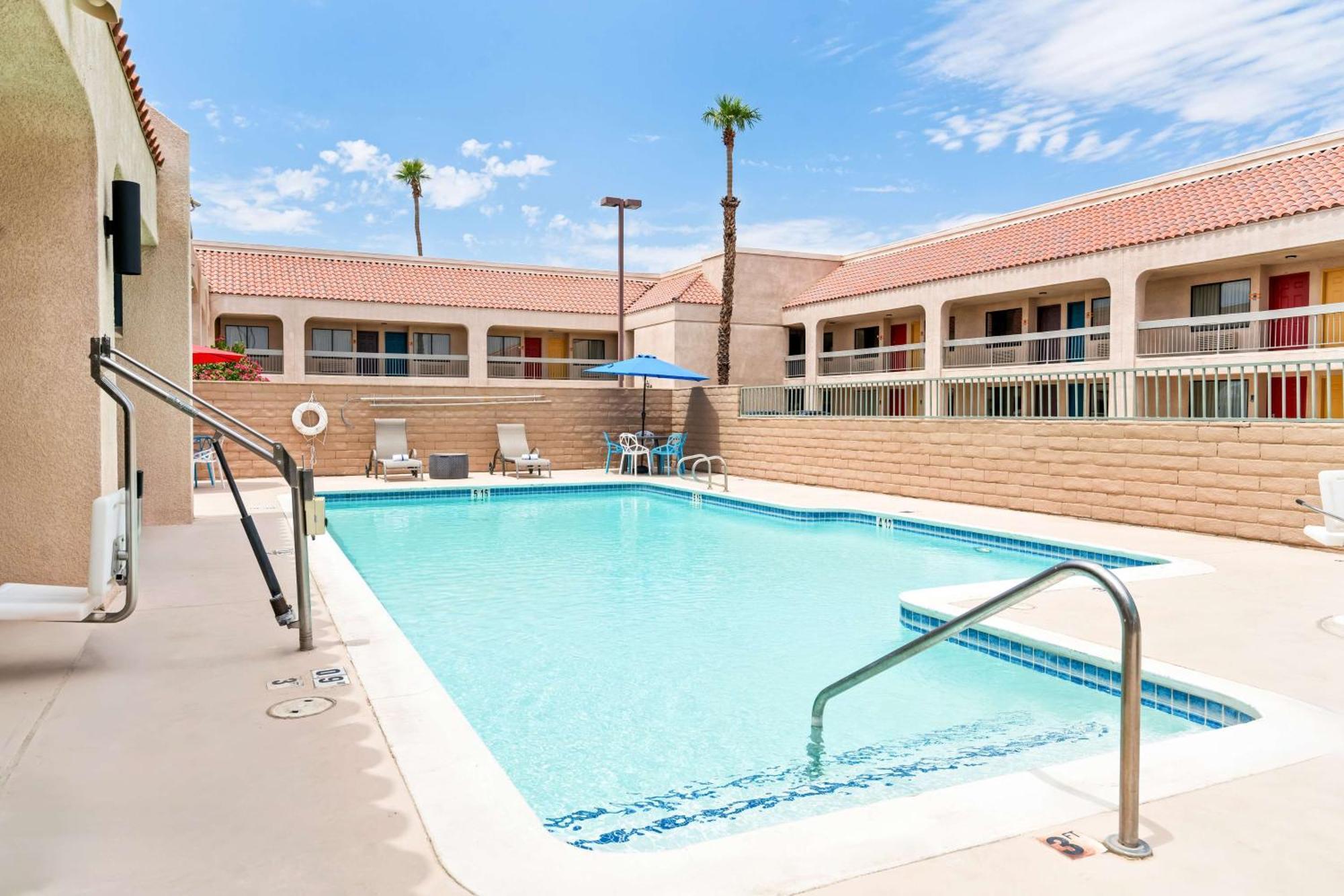 Signature Inn Indio I-10 Exteriör bild